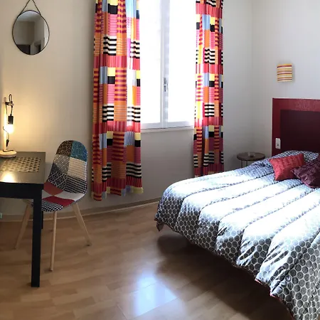 Cit'hotel Cigalas 호텔 2*