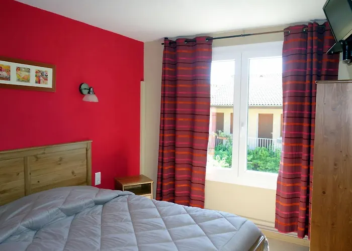 Cit'hotel Cigalas Szálloda