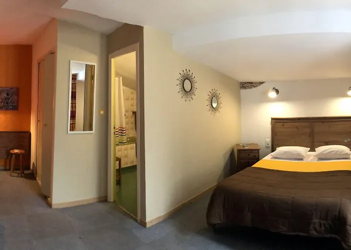 Cit'hotel Cigalas Szálloda